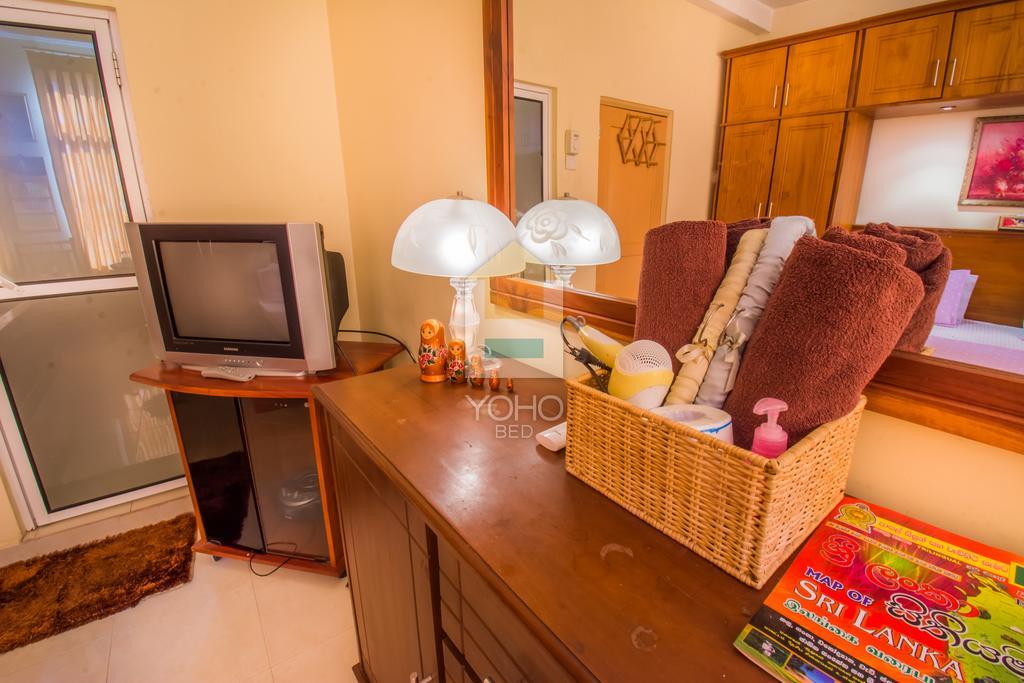 Frangipani Apartment Dehiwala-Mount Lavinia Exterior photo